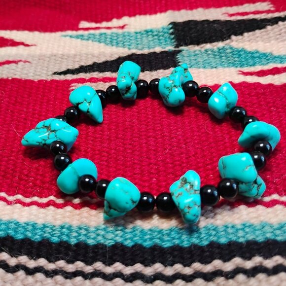 Handmade Jewelry - Chunky Rough Polished Natural Turquoise & Black Beaded Stretch Bracelet